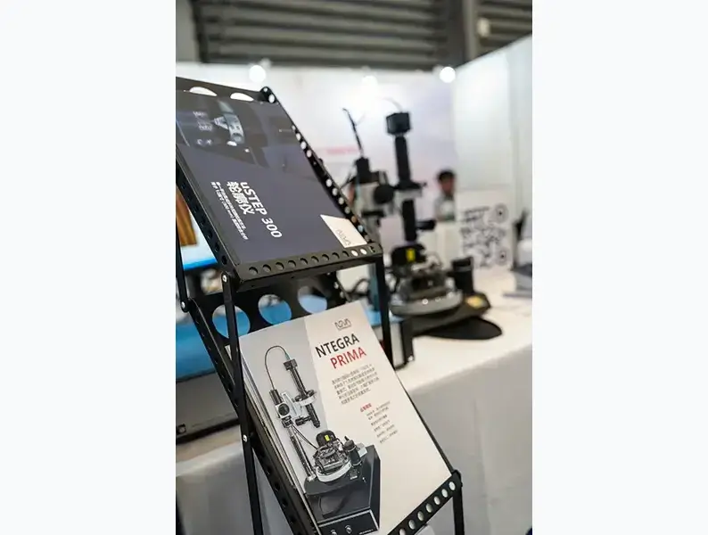 Сканирующая нанолаборатория и профилометр uSTEP 300 на Productronica 2025 в Шанхае