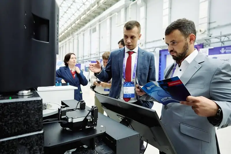 Активная Фотоника на «Микроэлектронике 2025»: новые приборы uVISION 300 и uTRACK 300