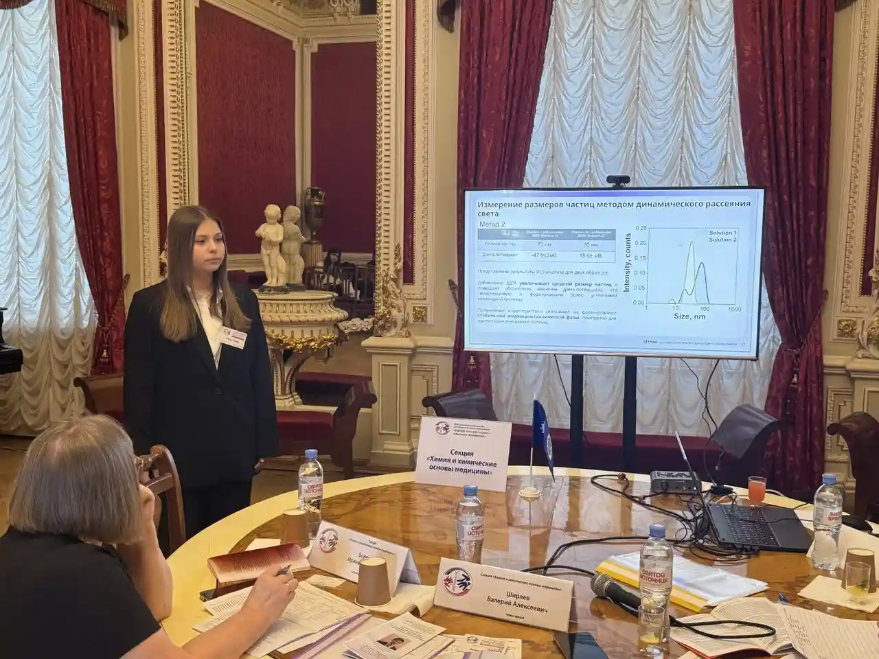 Петербургские школьники получили дипломы престижной конференции за исследования в СЗМ-центре